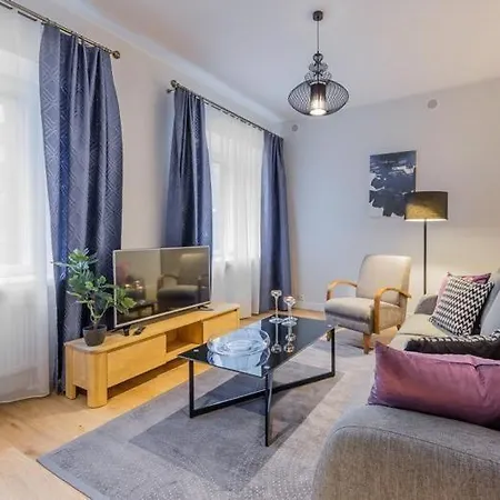 Pronksi 3 Apartamento *