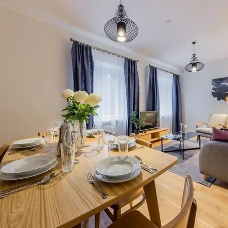 Goodson & Red Pronksi 3 Apartment Tallinn