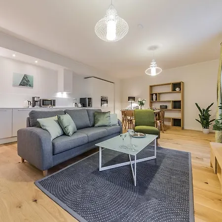 Apartment Goodson & Red Pronksi 3 *