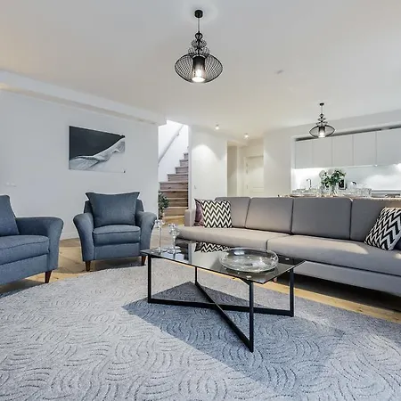 Goodson & Red Pronksi 3 Apartment Tallinn
