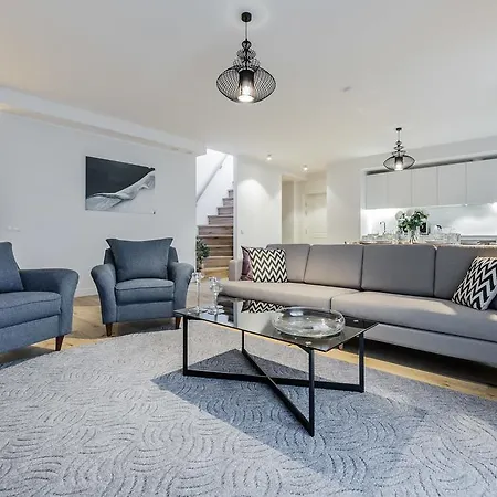 Pronksi 3 Apartamento Tallin