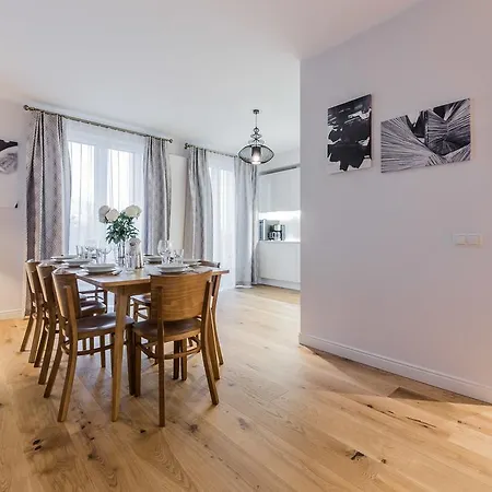 Apartment Goodson & Red Pronksi 3 *