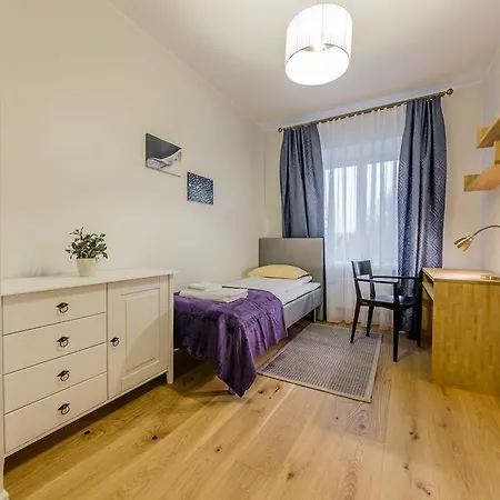 Goodson & Red Pronksi 3 Apartment Tallinn