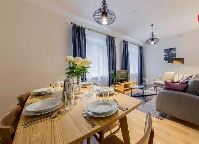 Pronksi 3 Apartamento Talin