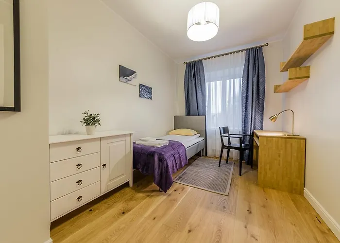Pronksi 3 Apartamento Talin