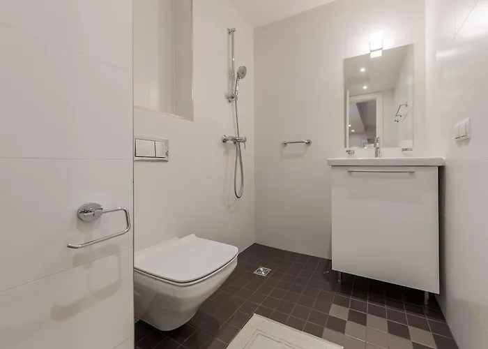 Pronksi 3 Apartamento