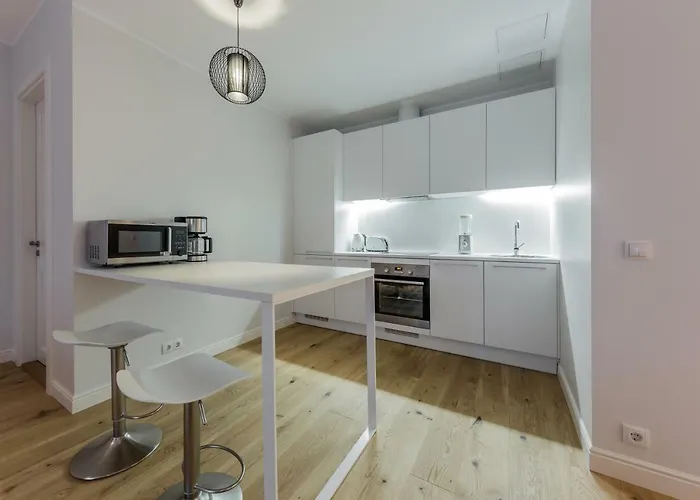 Pronksi 3 Apartamento Talin