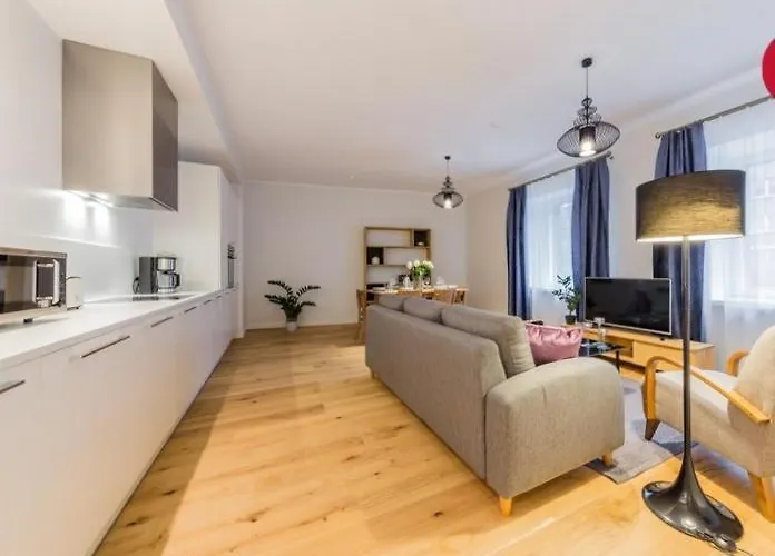 Goodson & Red Pronksi 3 Apartment Reval