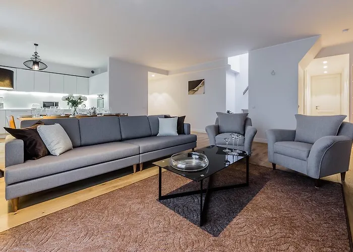 Goodson & Red Pronksi 3